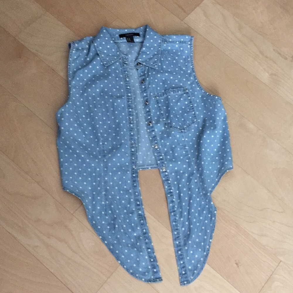 Forever 21 polka dot sleeveless crop top